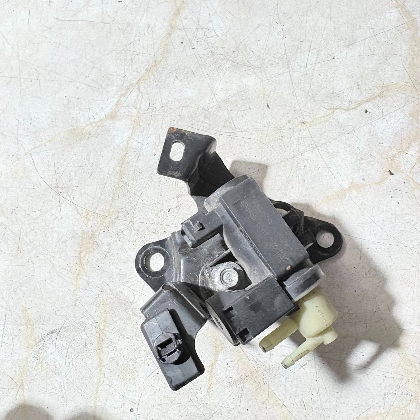 VAUXHALL ASTRA 2004-2013 VACUUM VALVE SOLENOID 70308500