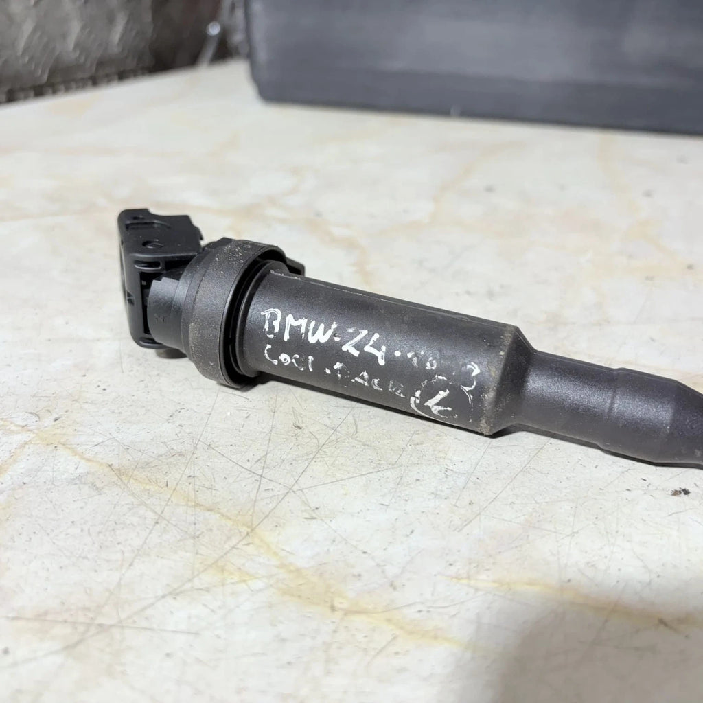 BMW Z4 Ignition Coil 12138647689 E85/E86 3.0i/3.0si 06-08 E89 30i/35i/35is 09-16