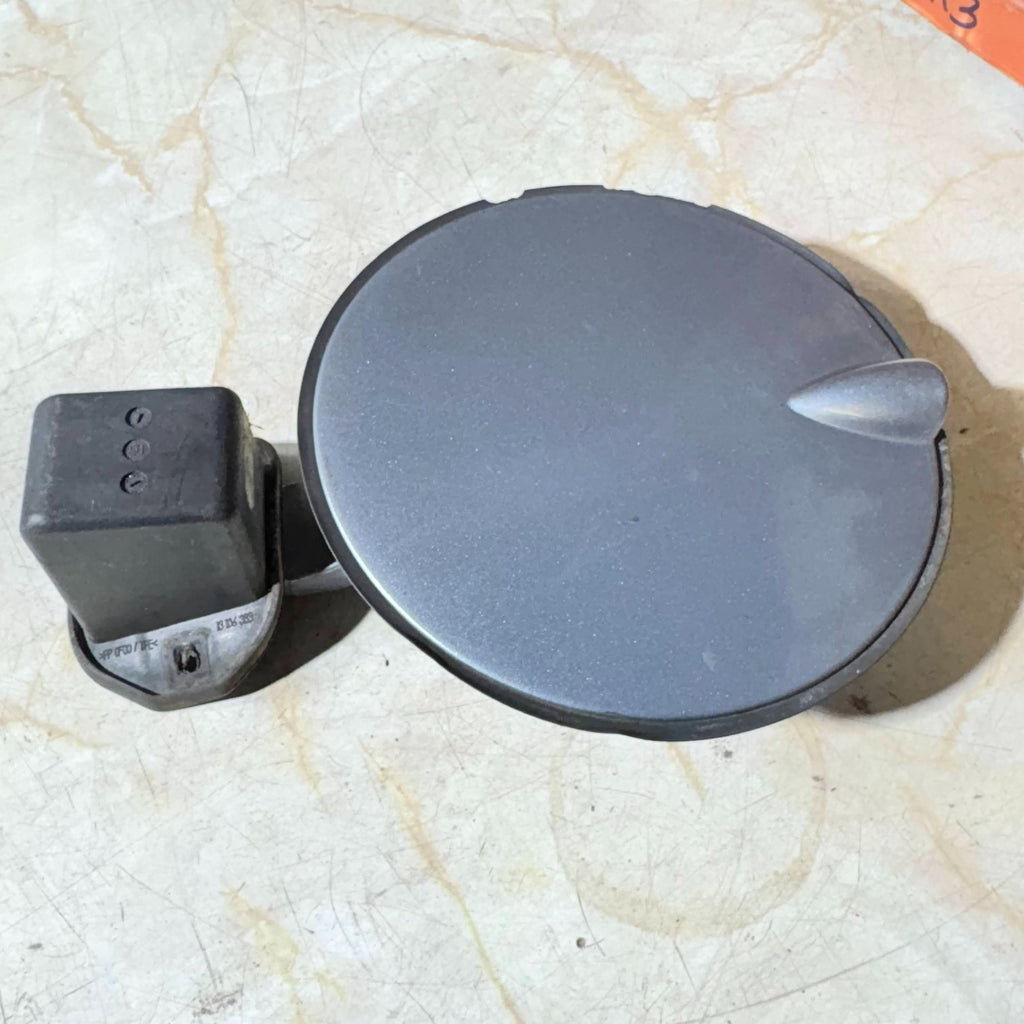 Vauxhall Signum Vectra C Fuel Tank Cap Cover Lid 13106381