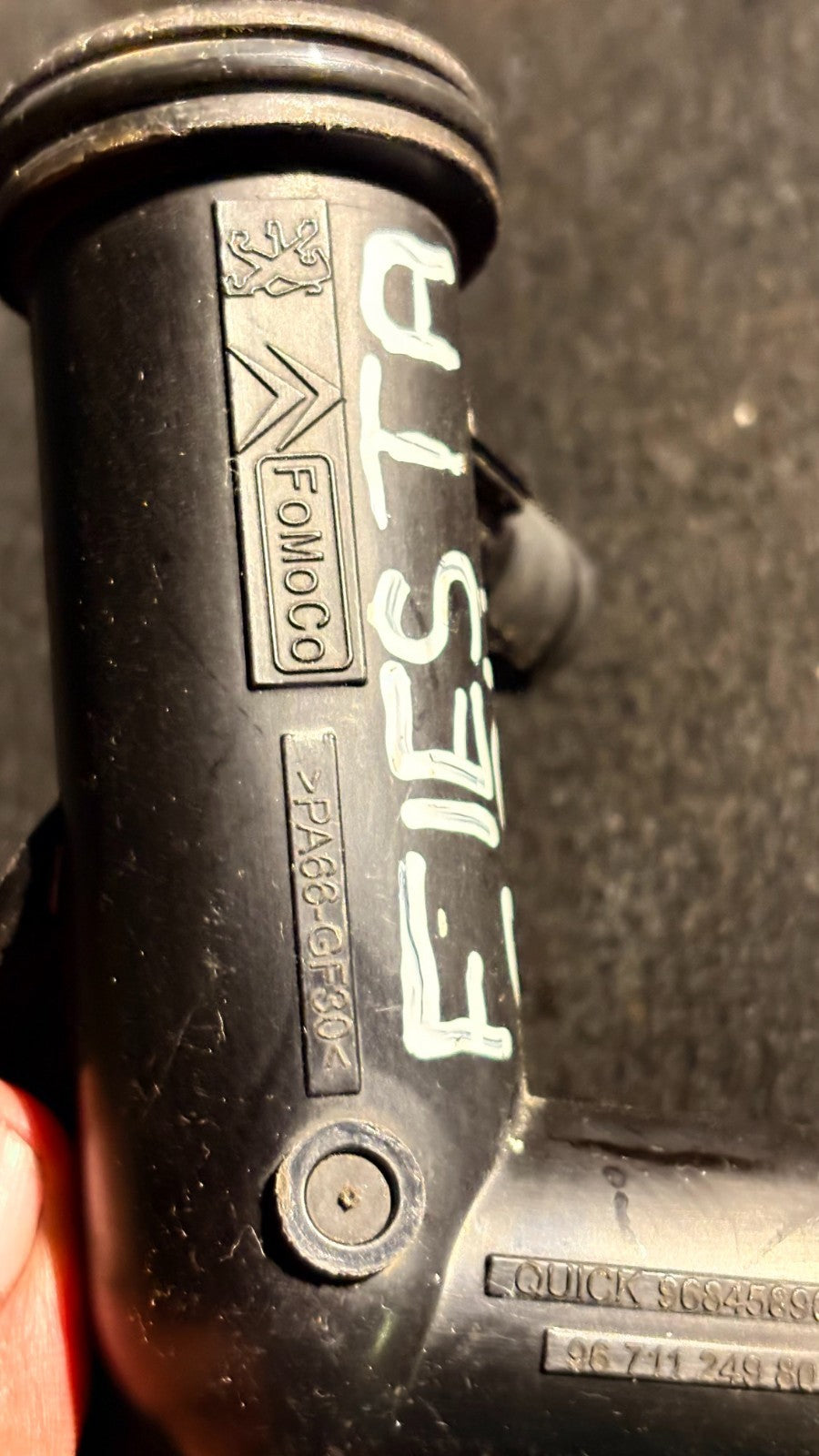 FORD FIESTA 2011 WATER COOLANT PIPE HOSE 9671124980