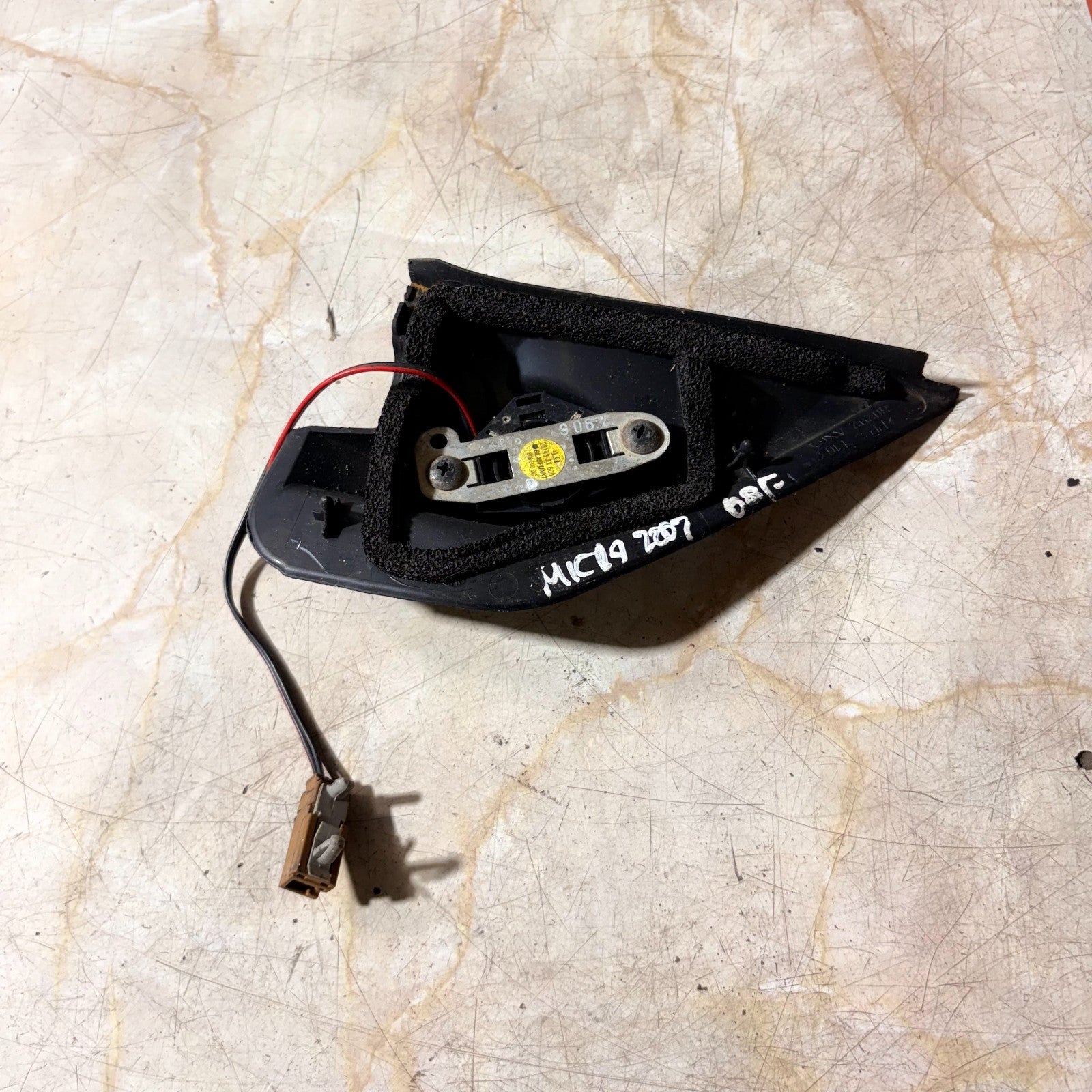 Nissan Micra K12 (07/06-09/07) RH Tweeter Speaker Triangle Trim 28148-AX600
