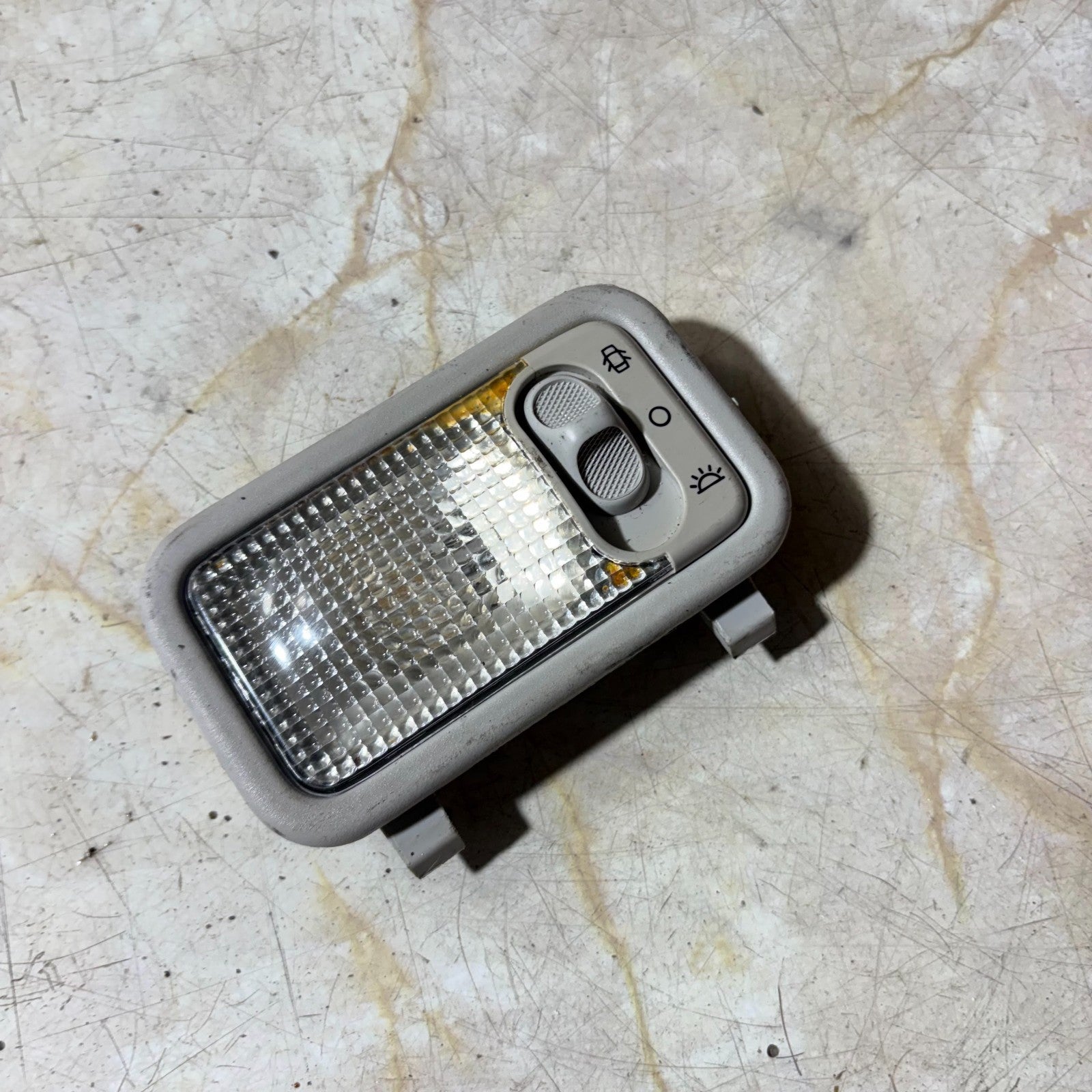 9810095677 INTERIOR LIGHT FOR CITROËN C3