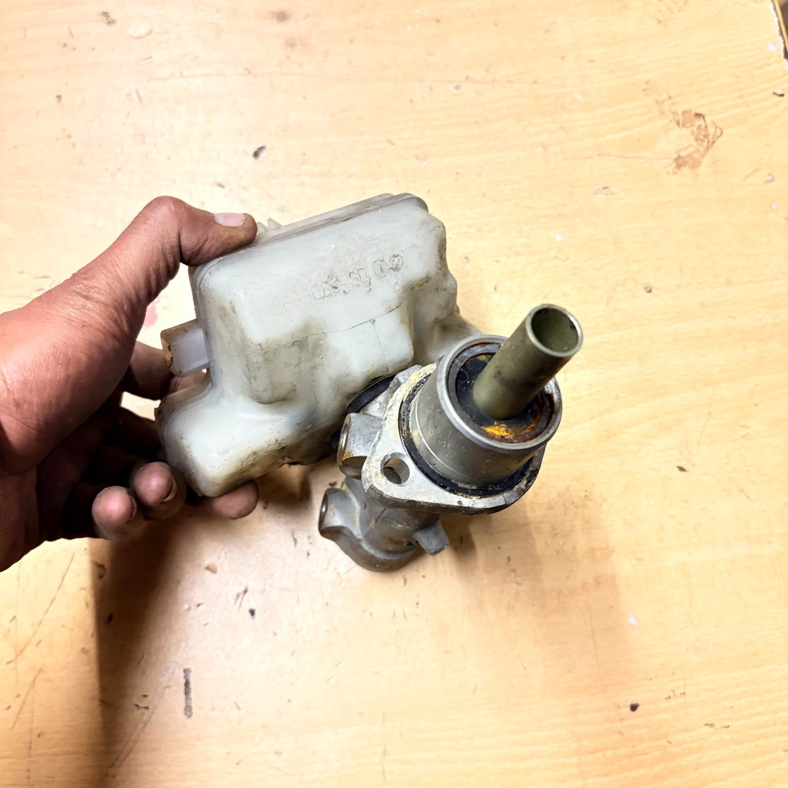 CITROEN SAXO 1996-2003 BRAKE MASTER CYLINDER & RESERVOIR TANK 9633025580