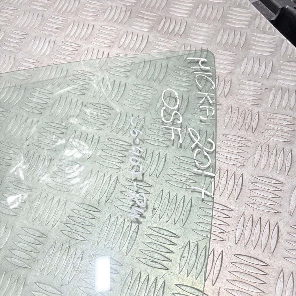 2017 NISSAN MICRA Right Driver Side Front Door Window Glass