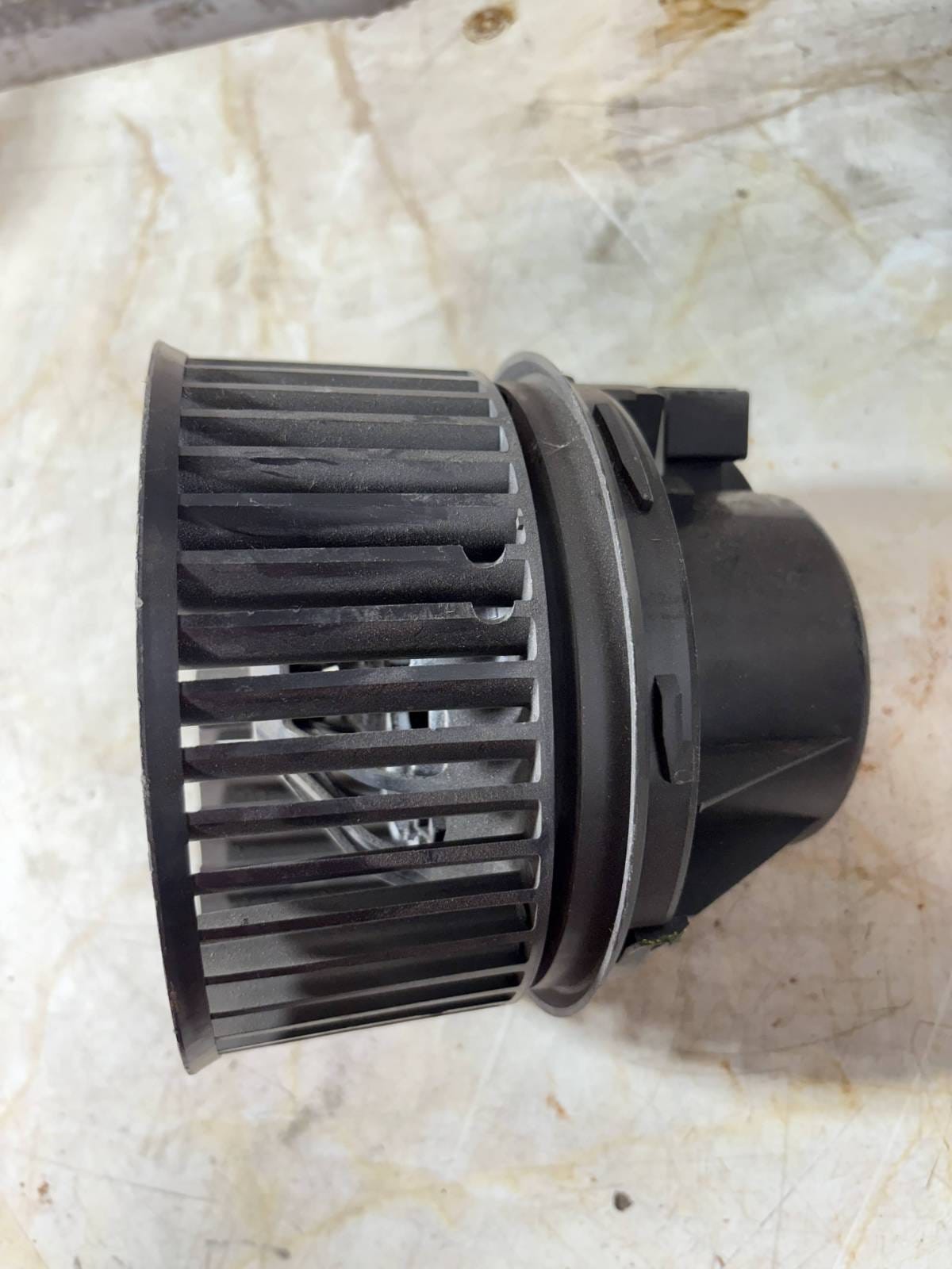 Ford Focus Mk3 2011-2015 Heater Blower Fan Motor 1736007104