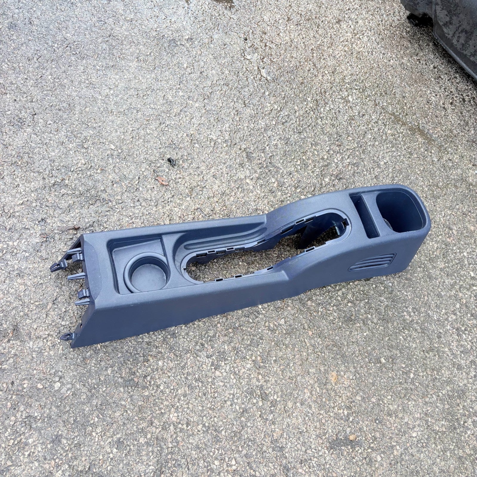 Peugeot 1007 2005-2009 Lower Centre Console Handbrake Cup Holder Trim