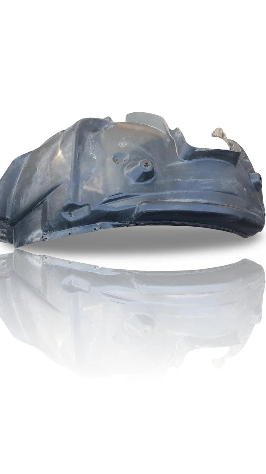 BMW 1 Cabrio E88 2011 Front Right Arch Liner Rear Part 75965010