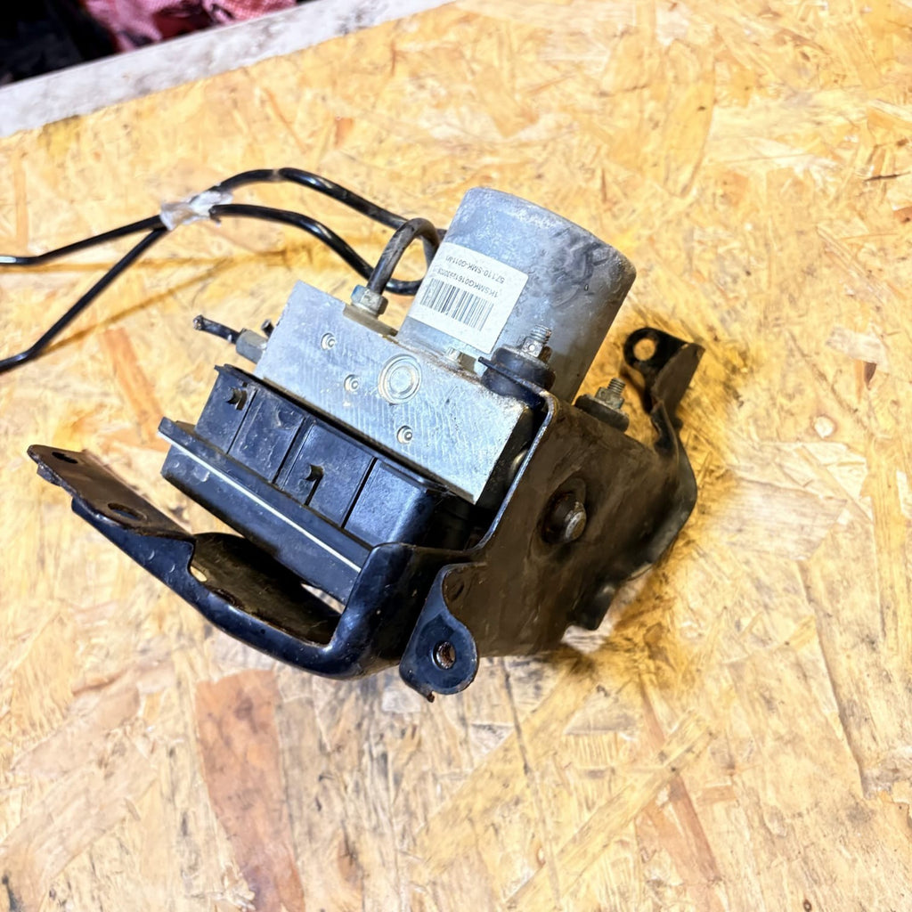 Nissan X-Trail T32 ABS Pump/Modulator 1.6 dCi 2014-2017 47660-4CC0A
