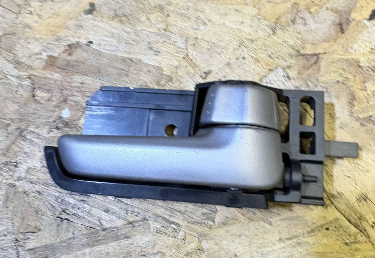 SUZUKI SWIFT 2005 INTERIOR DOOR HANDLE 3 DOOR OSR