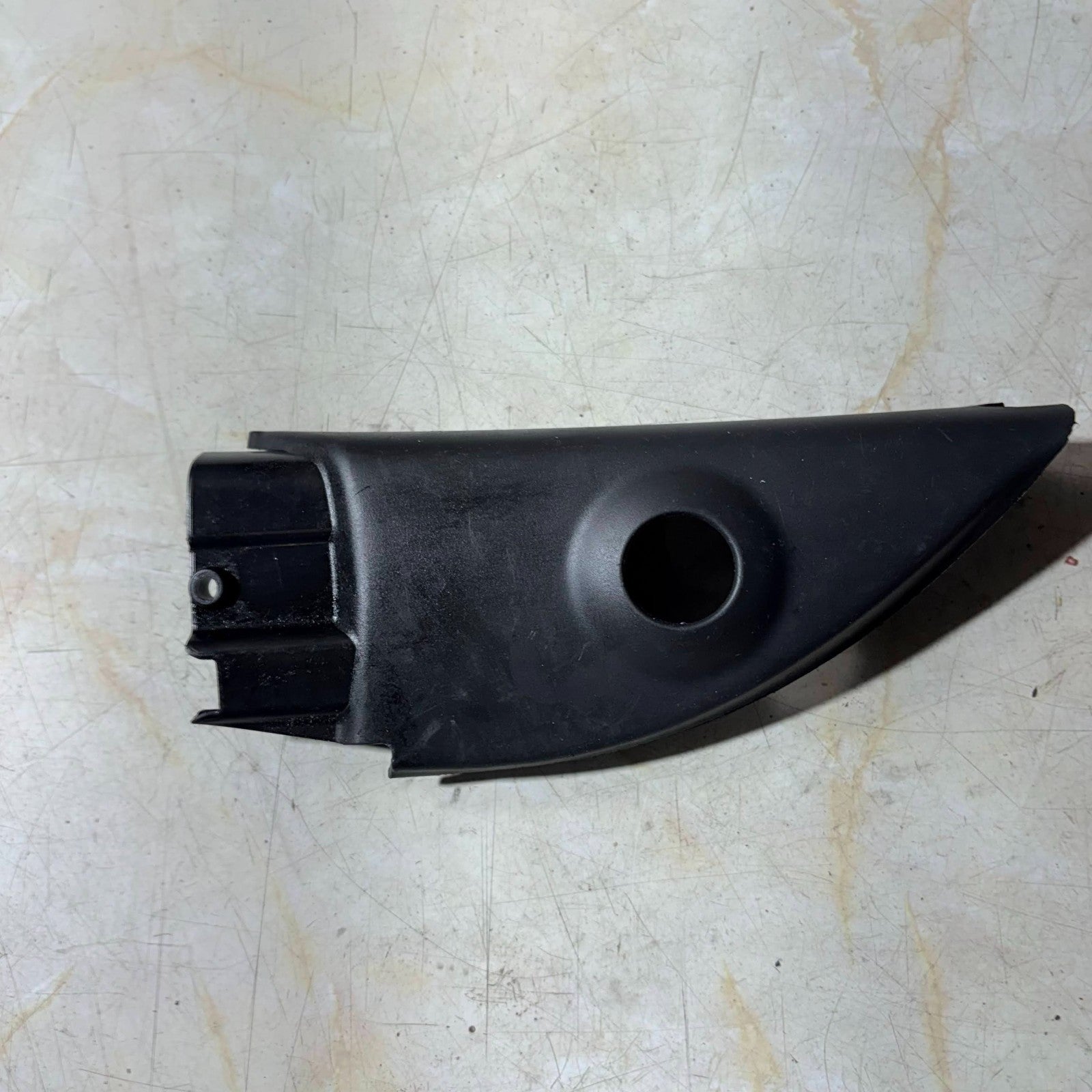 VW POLO 6R 2009-14 6C 2015-18 FRONT LEFT MANUAL MIRROR INNER TRIM 6R0837973F