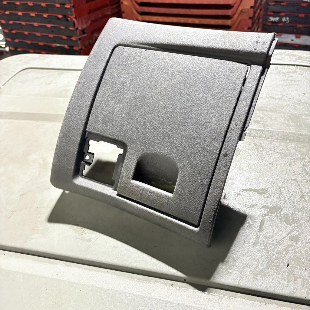 PEUGEOT 407 2008 DRIVERS SIDE FRONT DASHBOARD COMPARTMENT BOX 9647299277