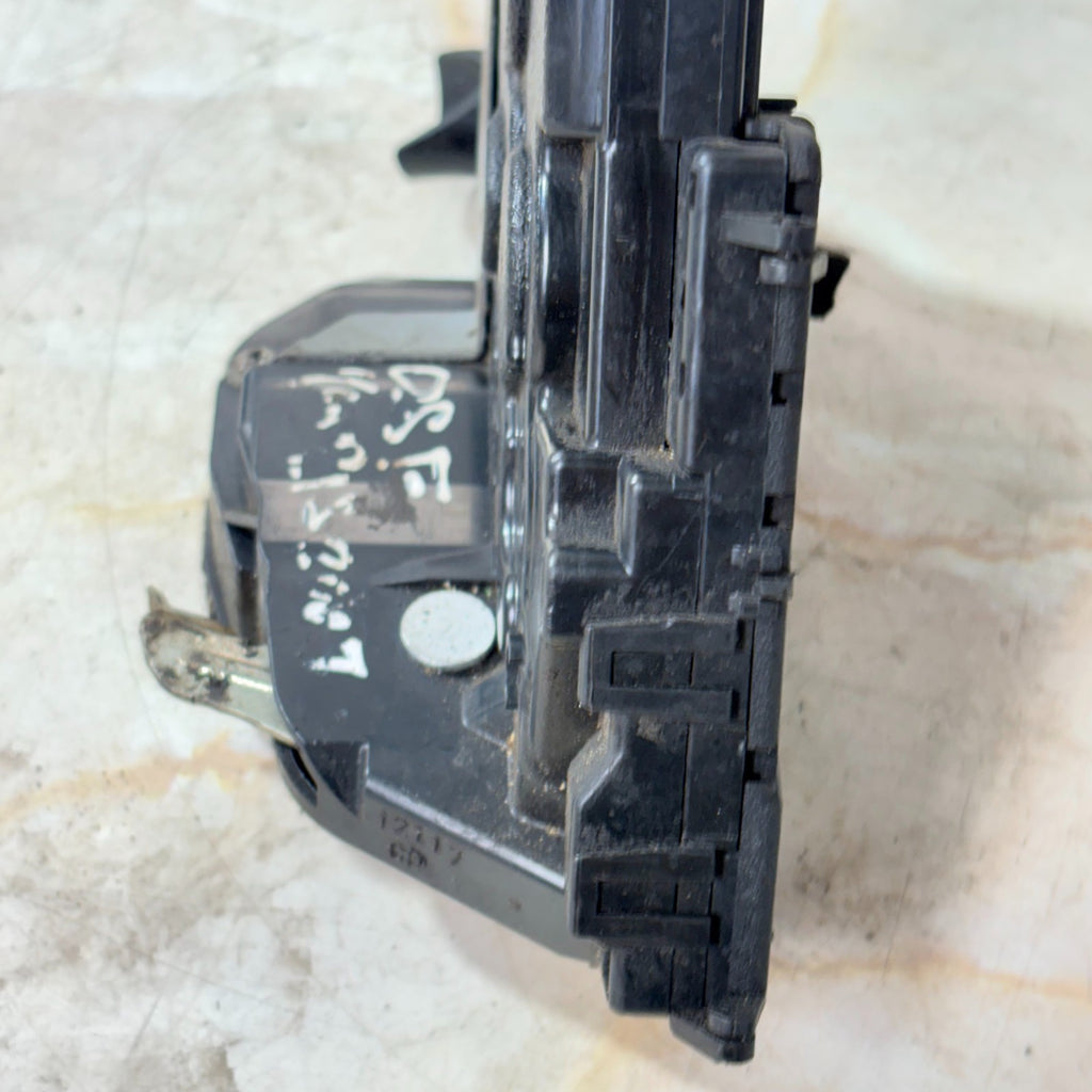 Toyota Yaris Mk2 XP90 2005-2008 5 Door RHD Driver Door Lock Latch Actuator