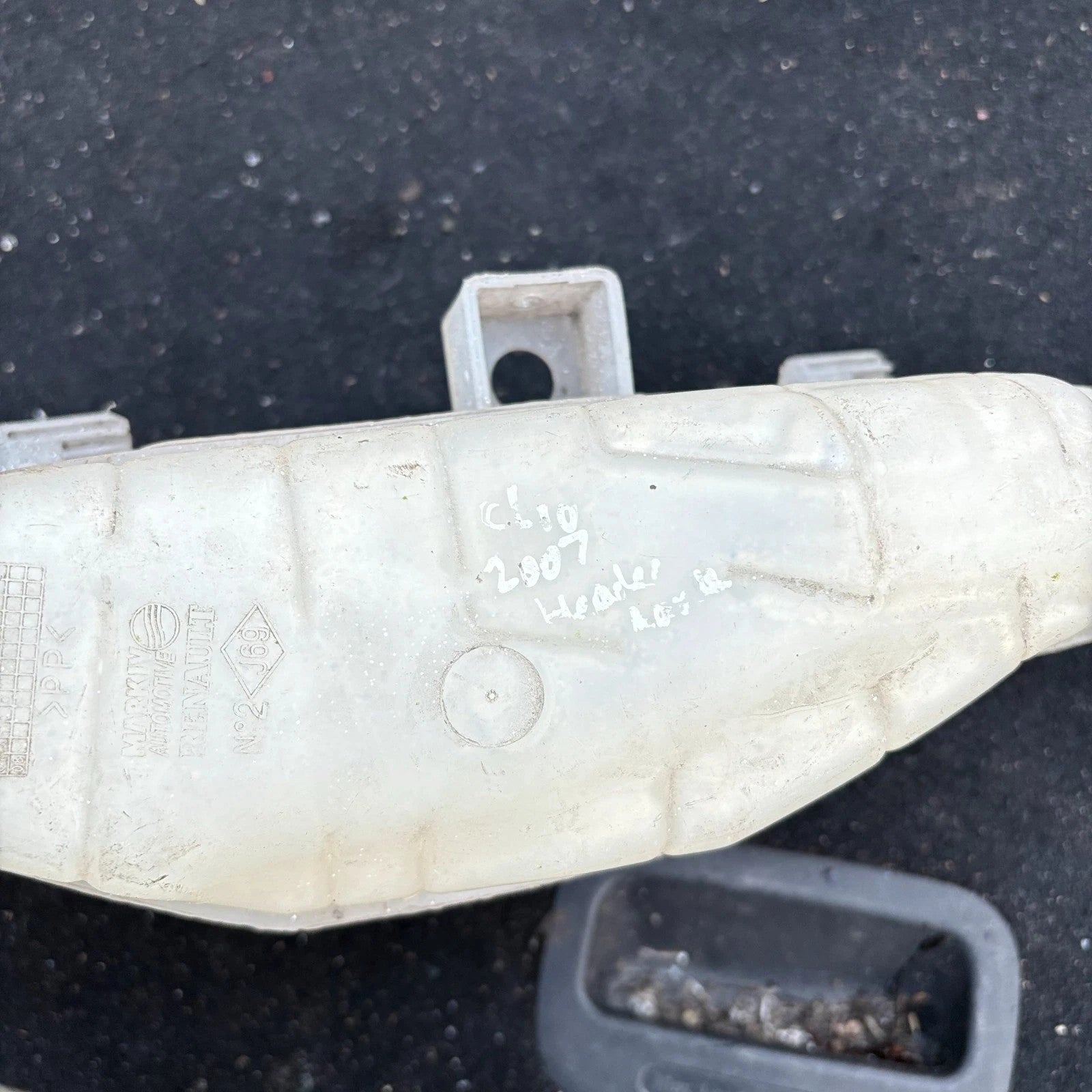 Renault Clio III 2005-2014 Coolant Expansion Tank Header Bottle 1.2 1.5 dCi
