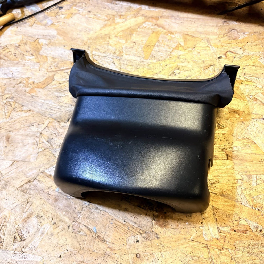 Volkswagen Polo Steering Column Upper Cowl Trim MK4 9N 9N3 2007 6Q0858565