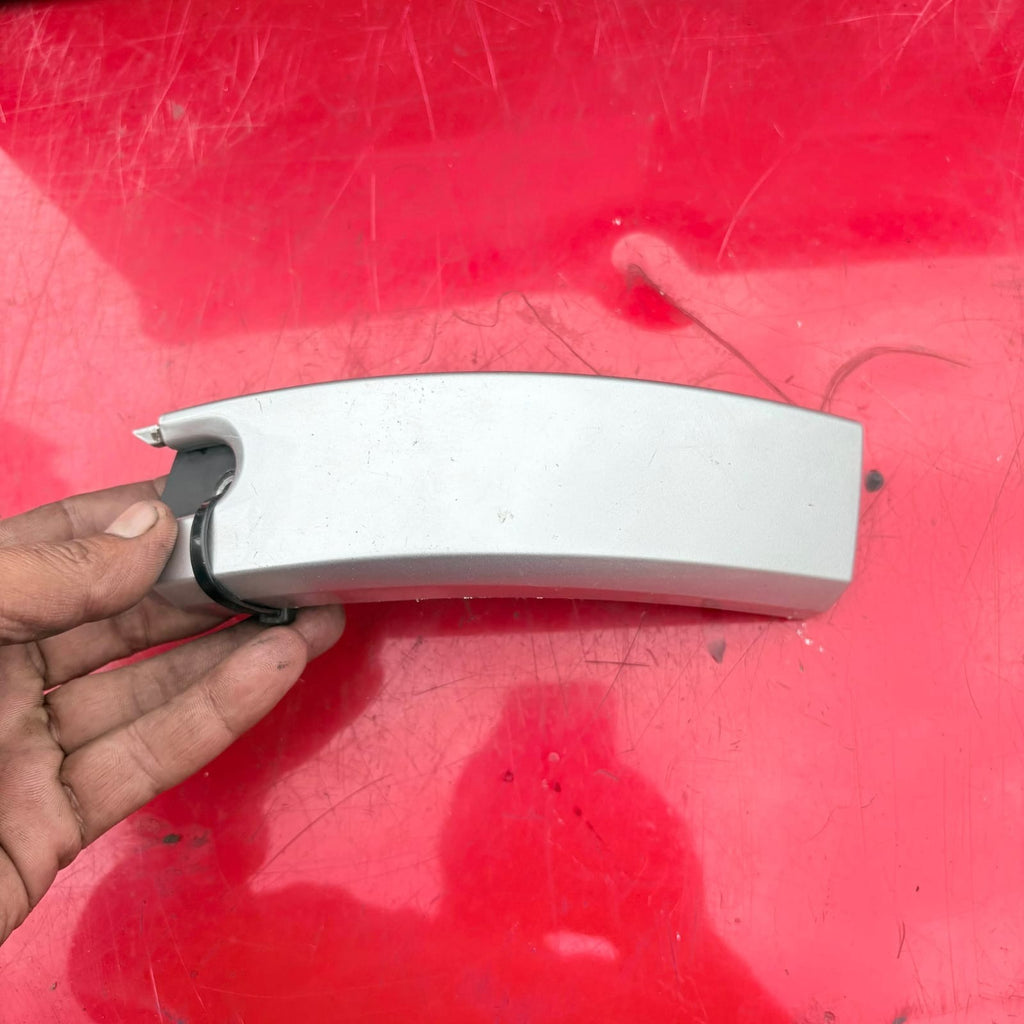 PEUGEOT 1007 NEARSIDE REAR SLIDING DOOR RAIL COVER TRIM (9649414780)