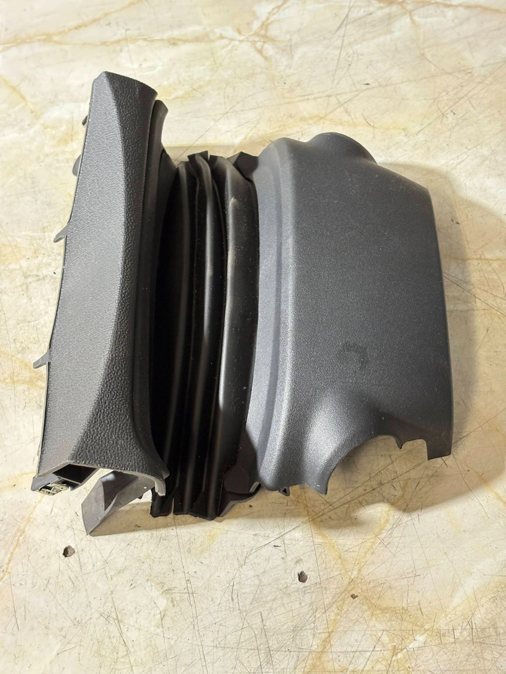 FORD ECOSPORT 2017 STEERING COLUMN COWL TRIM COVER CN15-3530-AAW FRONT