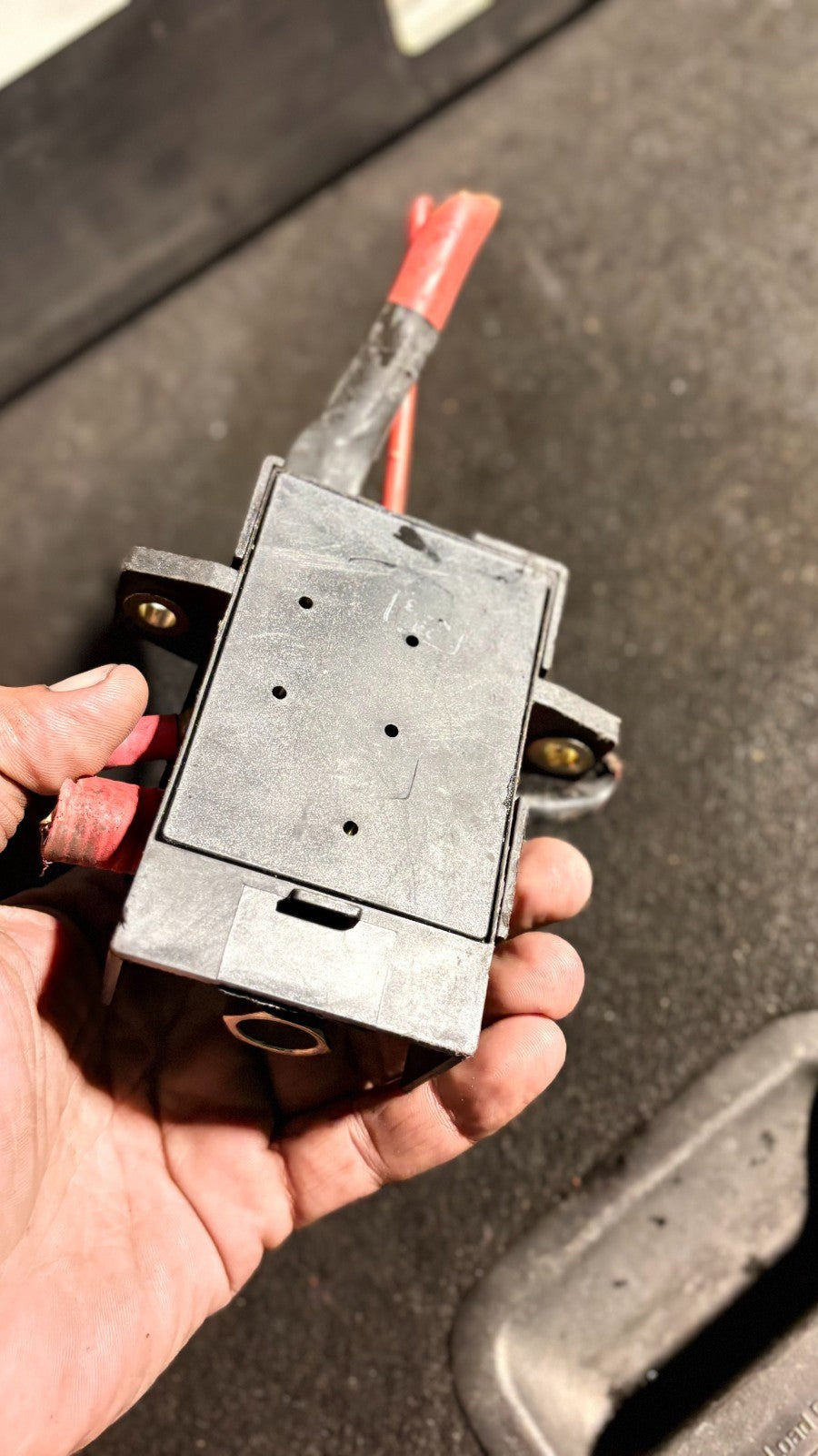 1999 BMW 2.3 BATTERY CABLE RELAY CONTROL MODULE