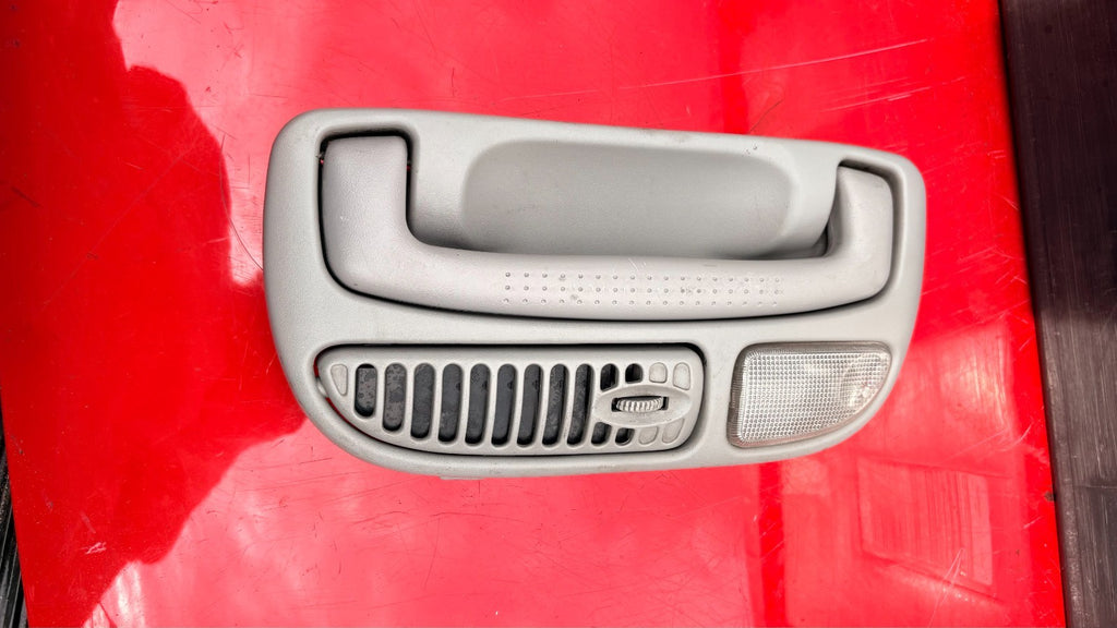 Kia Sedona 2004 Rear Left Side Handle w/Air Vents & Light OK552 51 310