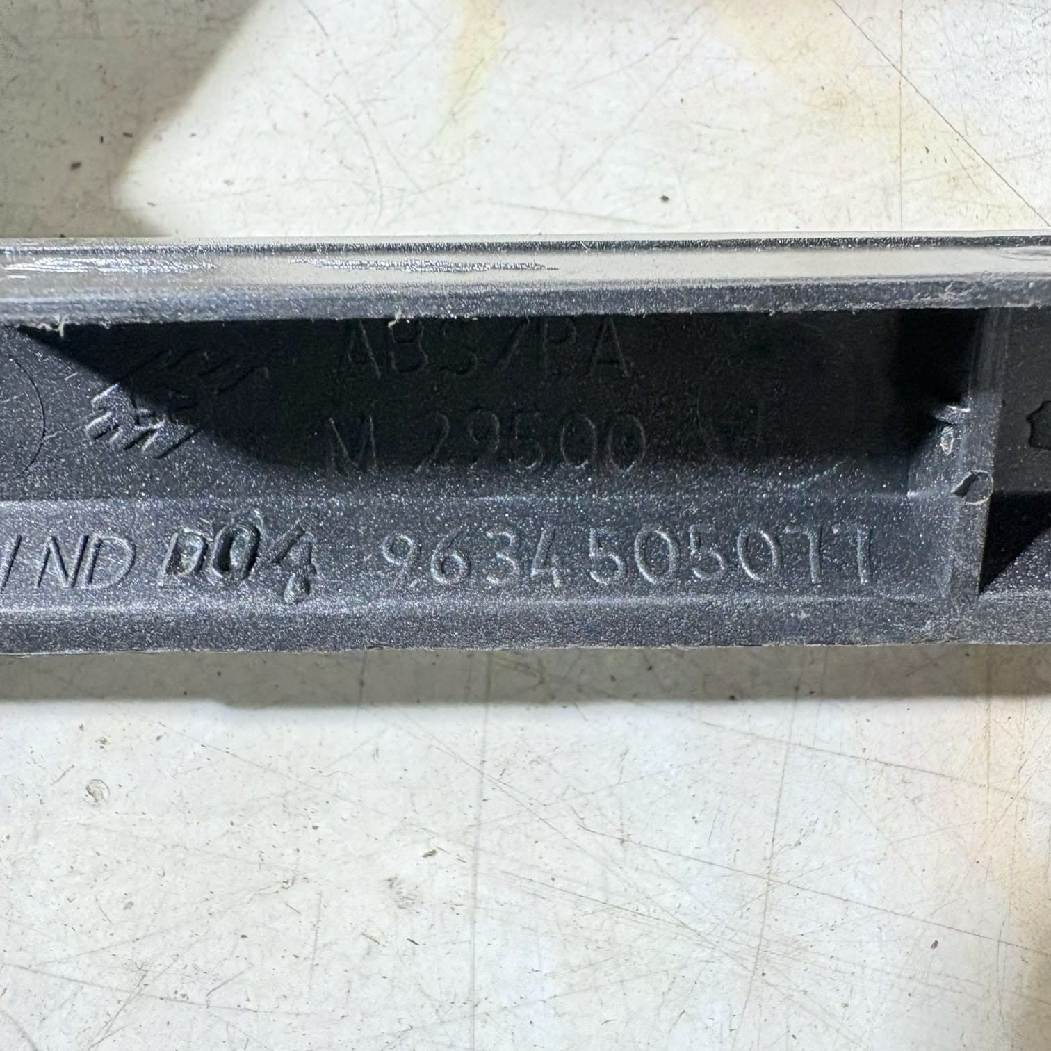 PEUGEOT 307 Break 3E Center Console Air Vent 9634505077 2.0 Diesel 66kw 22693287