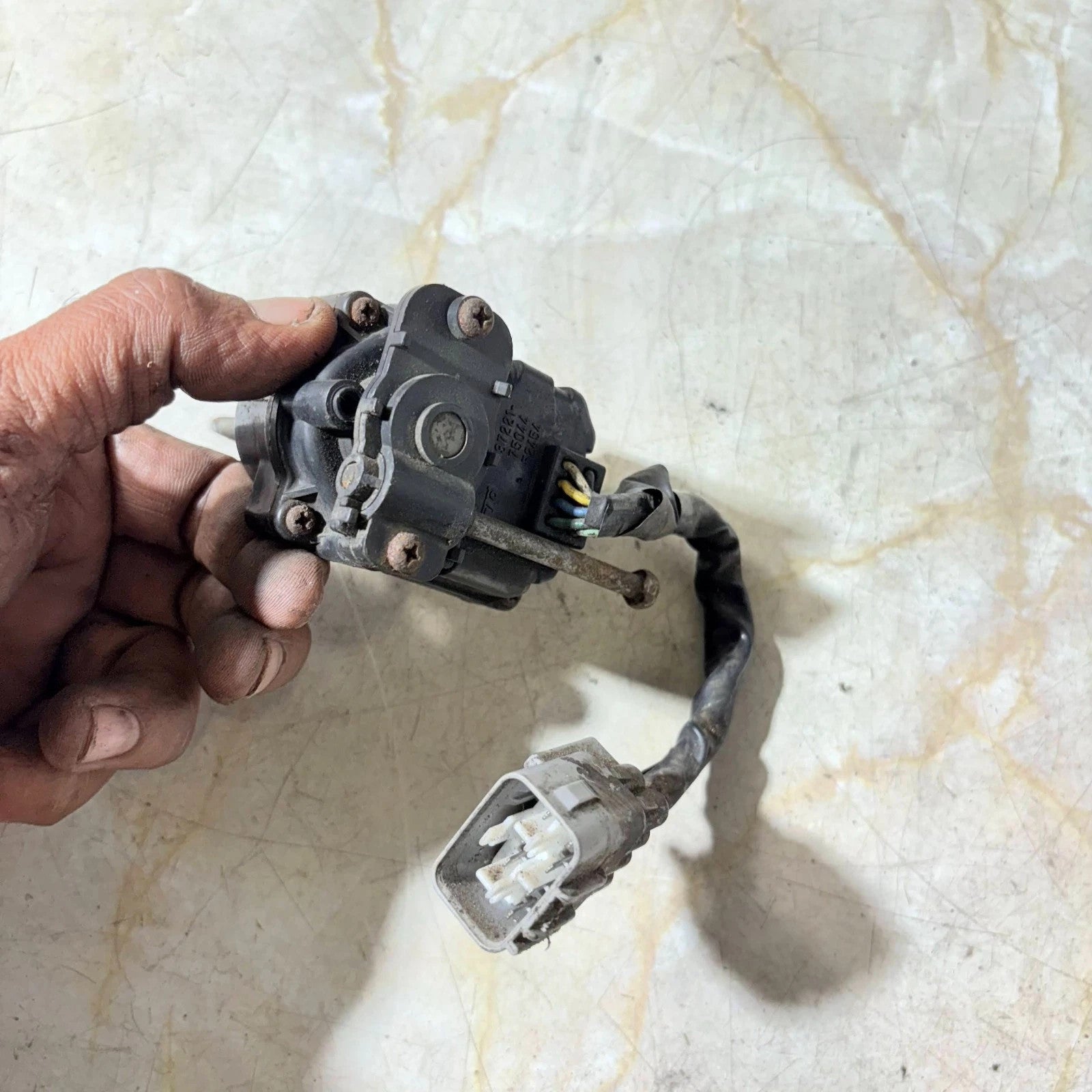 Mazda 323F BA 94-98 Xedos 6 92-99 Headlight Levelling Motor 87220-61292