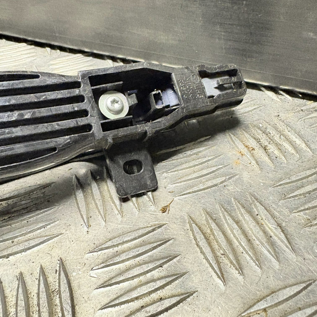 Mazda 2 MK2 Front Left Exterior Door Handle 2007-2014