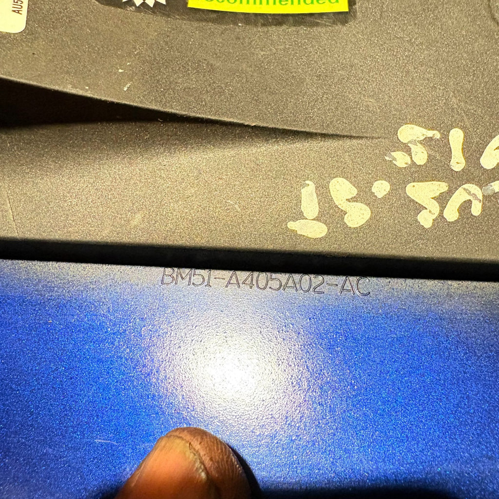 BM51-A405A02-AC FORD FOCUS FUEL FLAP BLUE 2015