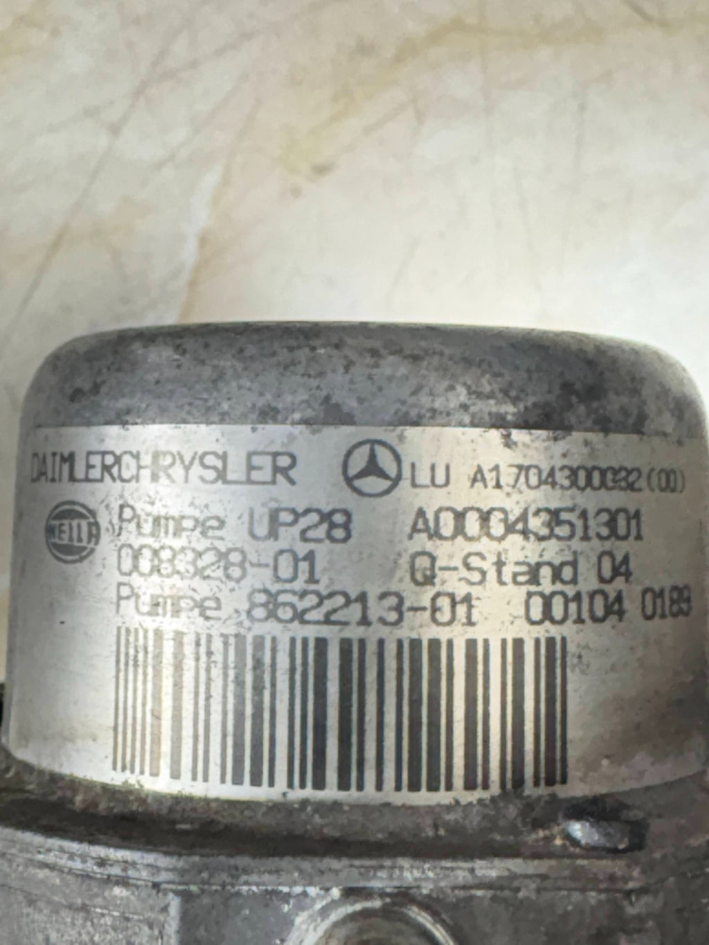 MERCEDES SLK 2000 230 R170 BRAKE BOOSTER VACUUM PUMP A1704300032