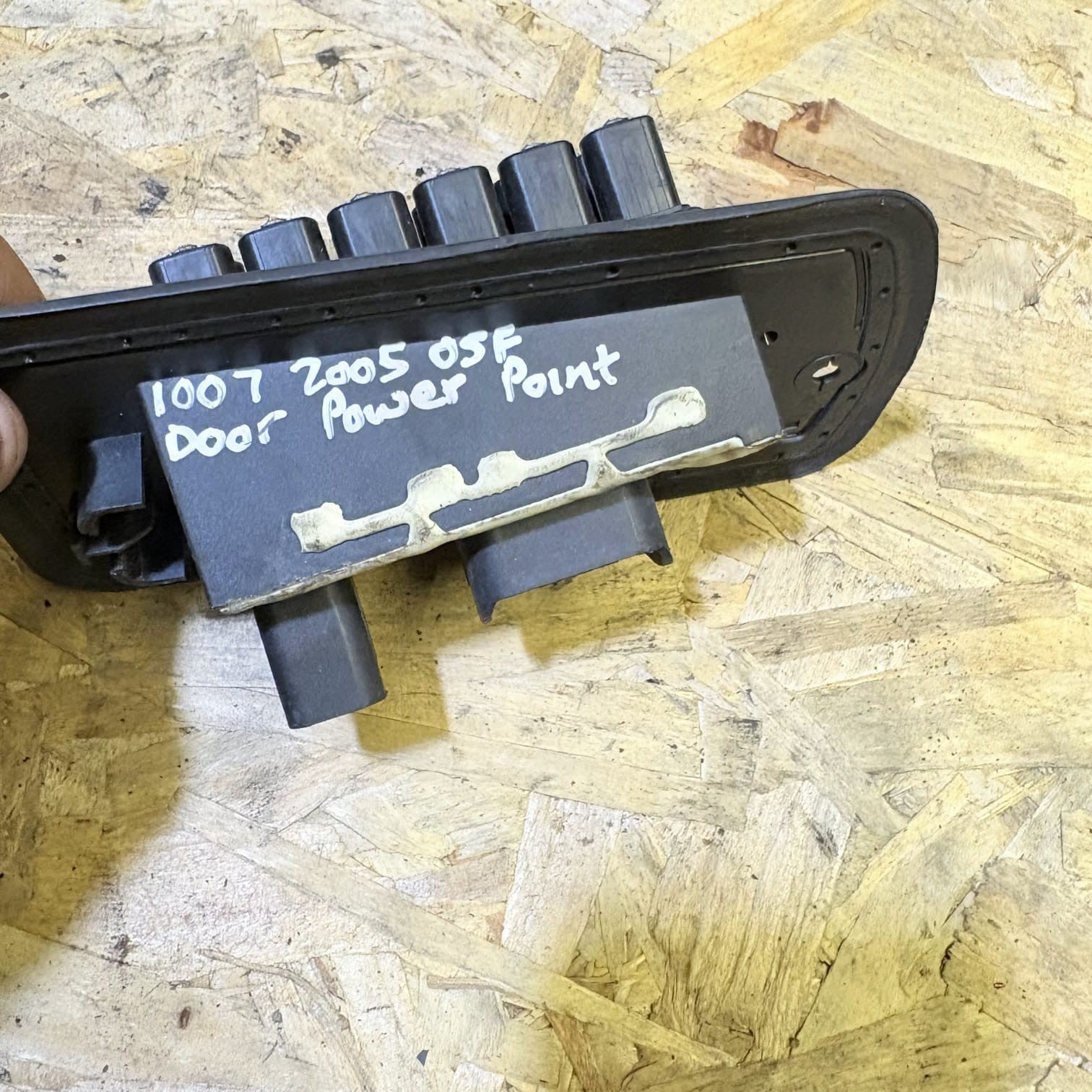 9659128380 switch Peugeot 1007 Sport 2005 1850071 Driver Front Door Power Point