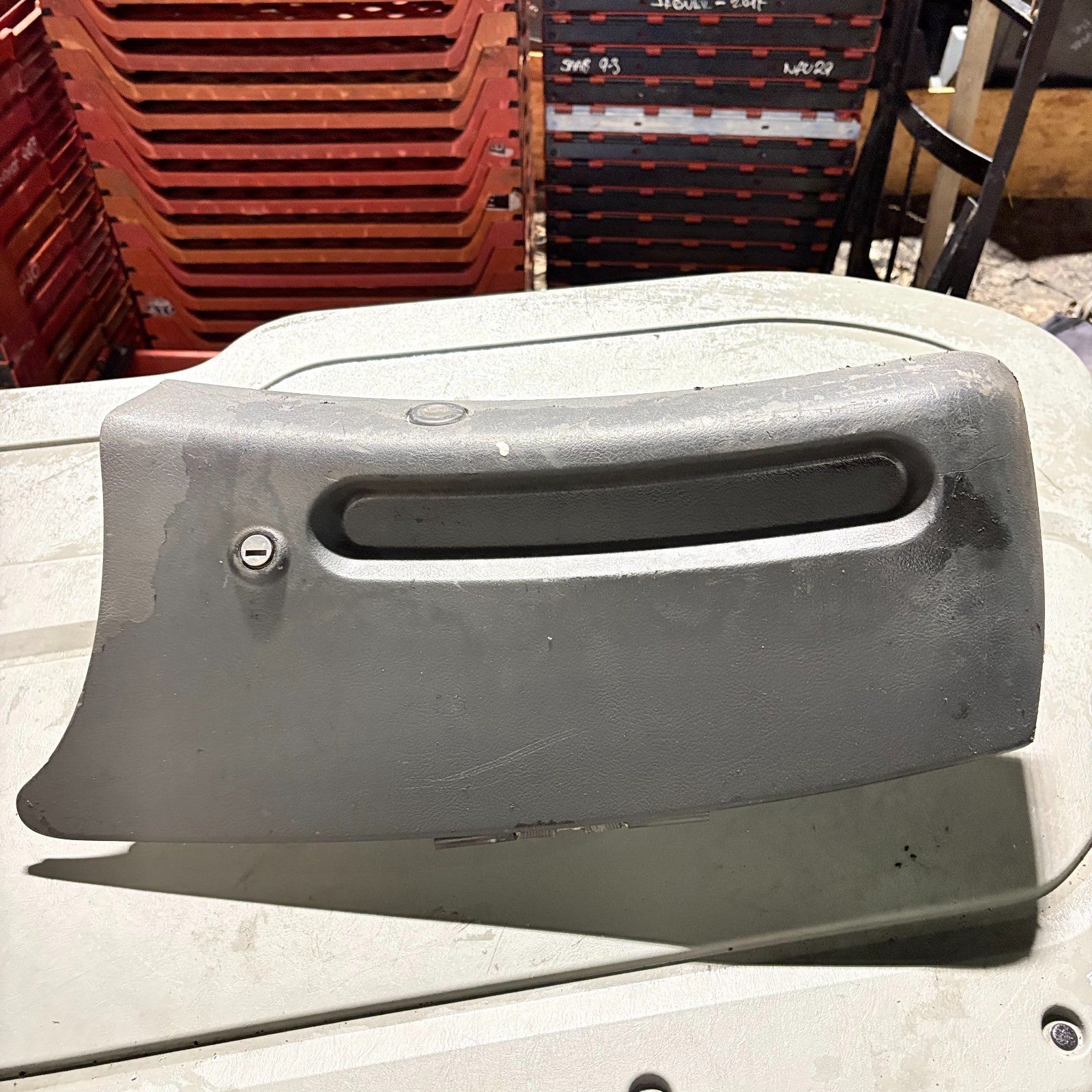 IVECO Daily Mk3 2000-2005 RHD Lockable Dashboard Glove Box 500336593