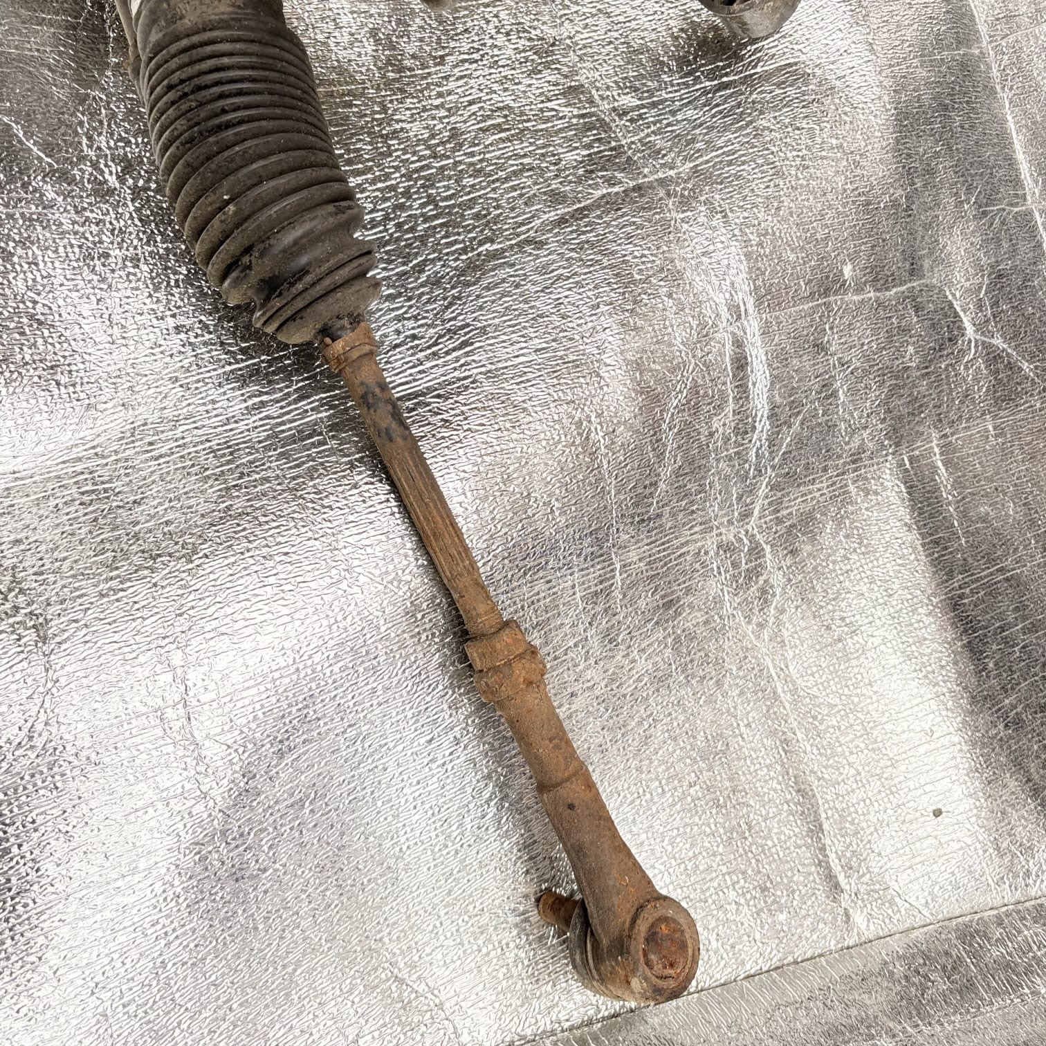 2004-2005 Chrysler PT Cruiser Export Power Steering Rack & Pinion P05272297AE