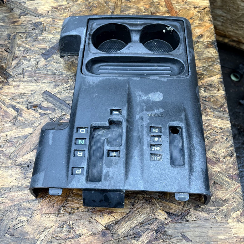 2001MITSUBISHI PAJERO III V7W V6W Cup Holder MR444930 3.20 Diesel 118kw 25503252
