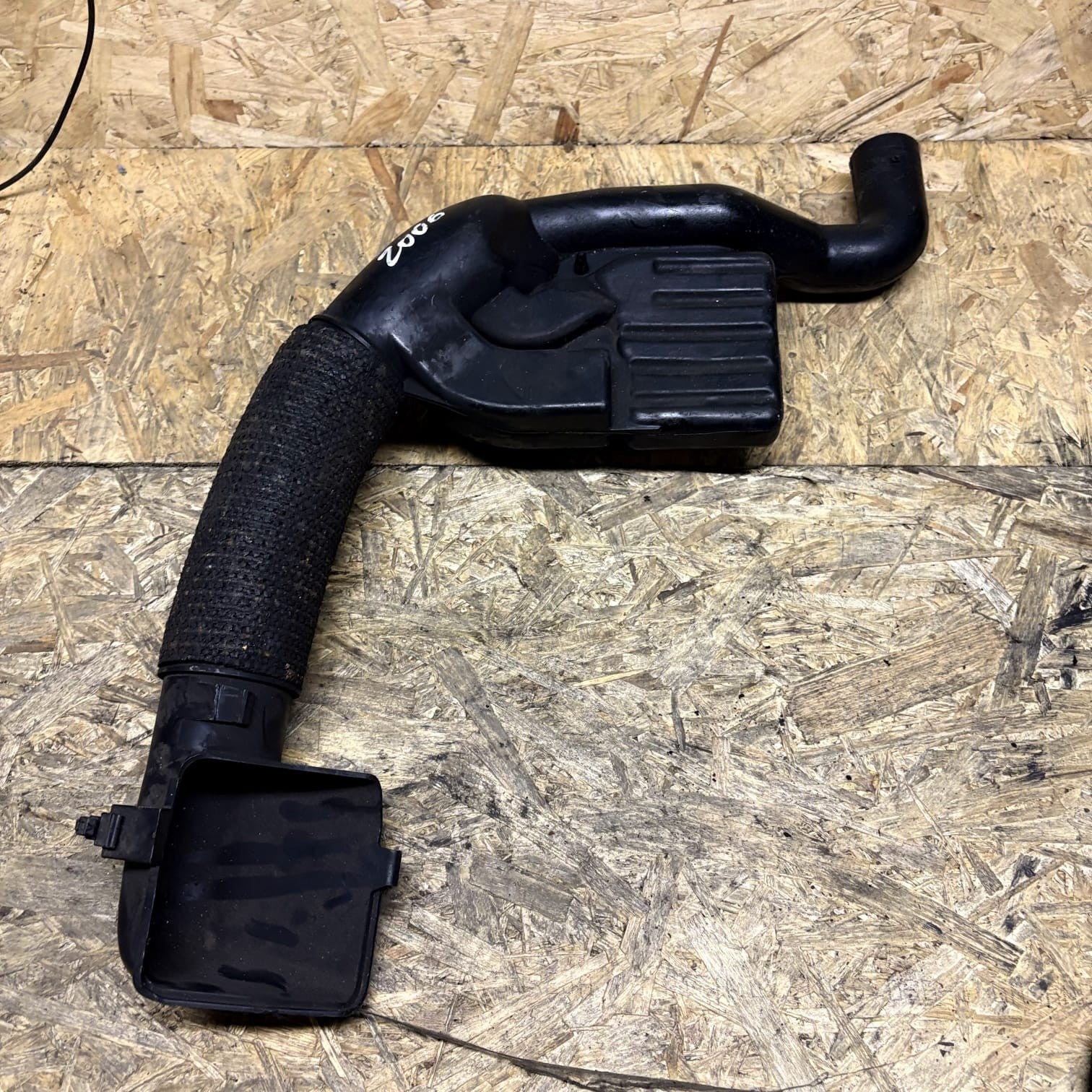 Mini Cooper Convertible R52 04-08 Intake Manifold Hose 1477835-04 13711477835