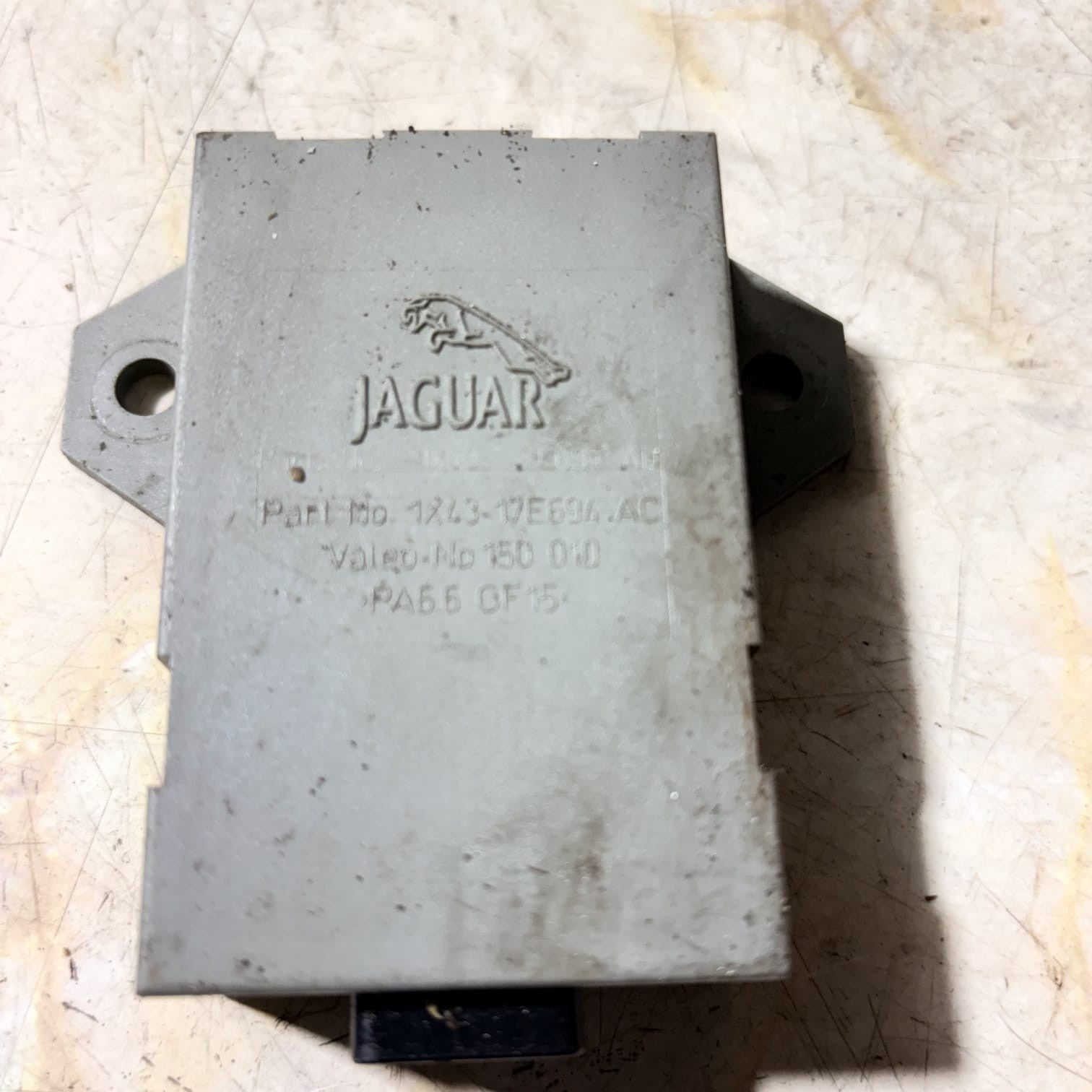 JAGUAR X TYPE RAIN SENSOR CONTROL MODULE 1X43-17E694-AC 2007