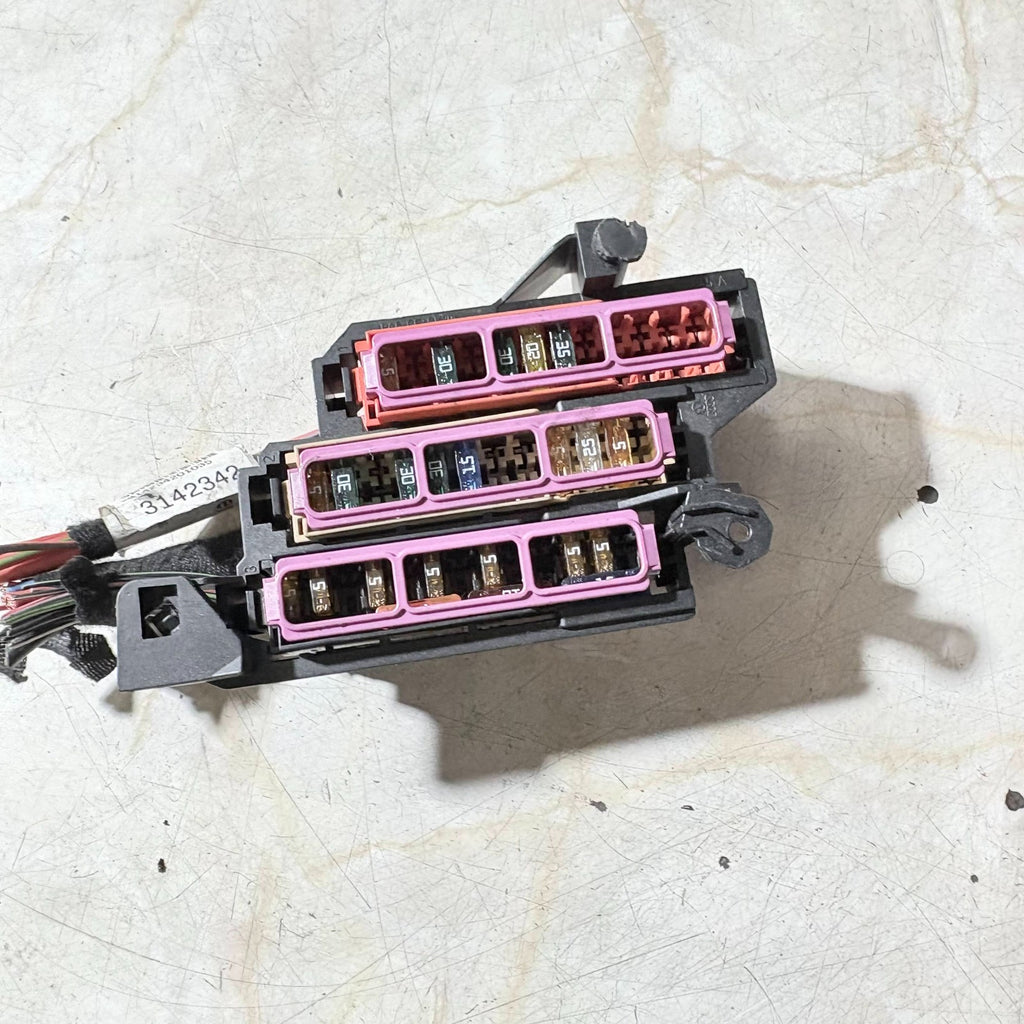 Audi A4 B8 2008-2012 Rear Trunk Boot Fuse Relay Box Block With Mount Bracket