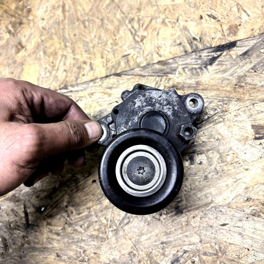 Kia Sportage MK3 SL 1.7 CRDi Aux Belt Tensioner Pulley 25281-2A200 2010-2015