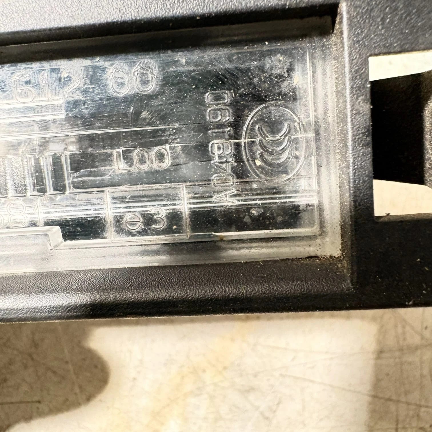 Vauxhall/Opel Astra H 2004-2009 Rear Number Plate Light Lamp 0461200 A049190