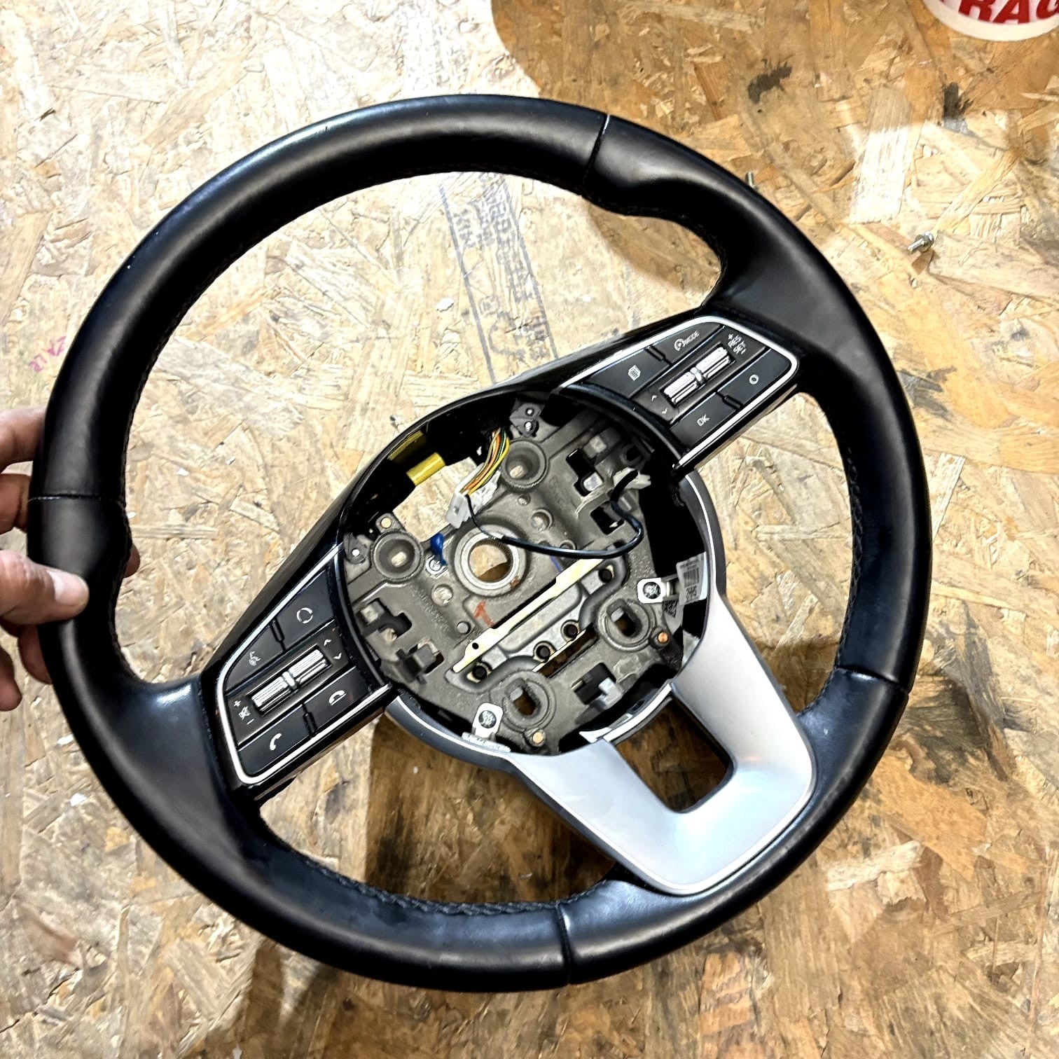 Kia Sportage Mk4 QL 2016-2021 Steering Wheel 56140-D9AA0 RLA25176