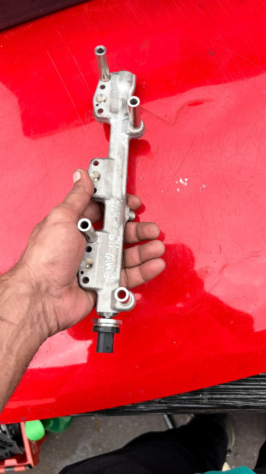 Injection Rail BMW 2015 Fuel High Pressure Injection Rail DE140185 10