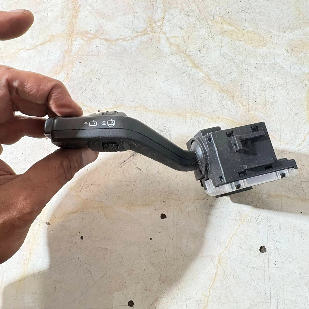 FORD FOCUS MK2 INDICATOR STALK 17D940 2005-2010