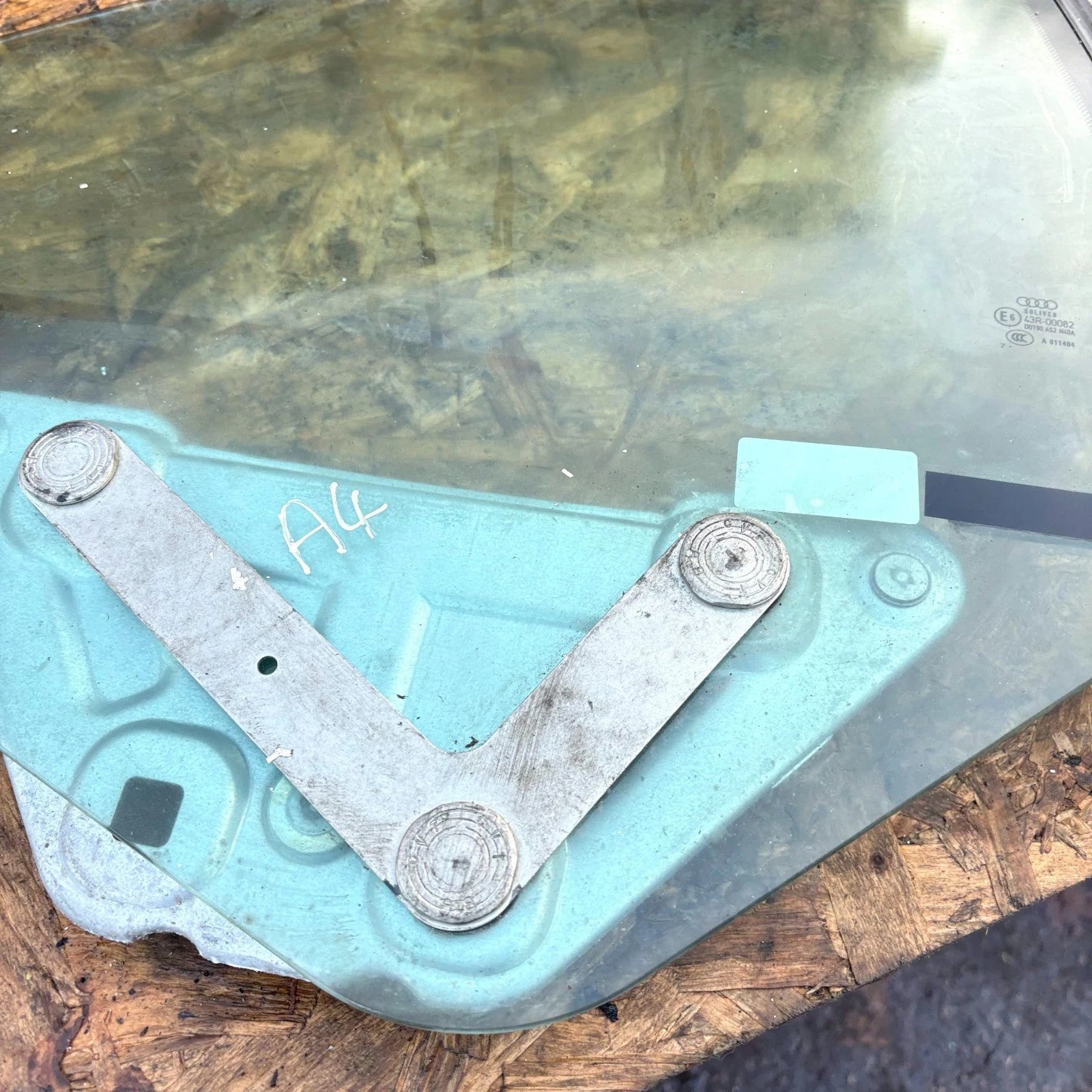 Audi A4 Rear Right Quarter Glass 2008