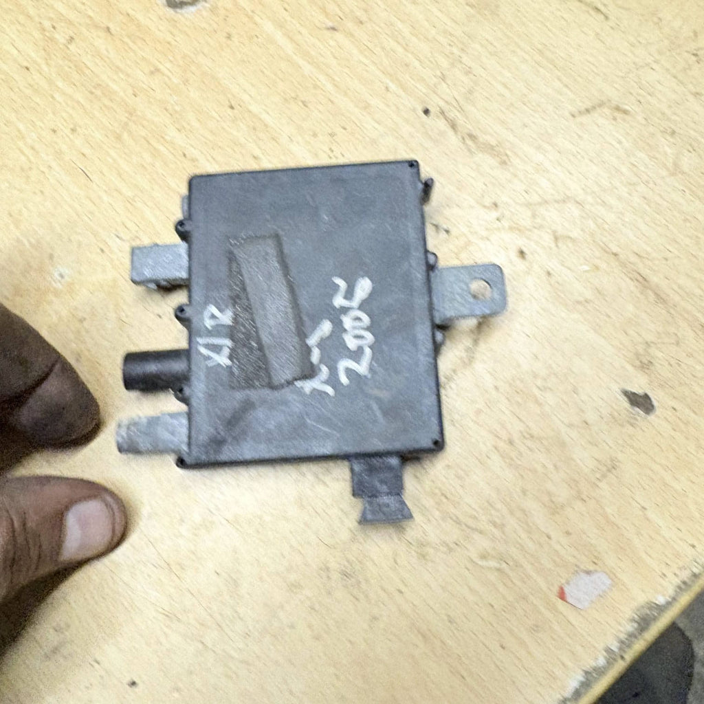 BMW X5 E53 2000-2006 Radio Aerial Amplifier Trap Circuit 6906070 65256906070
