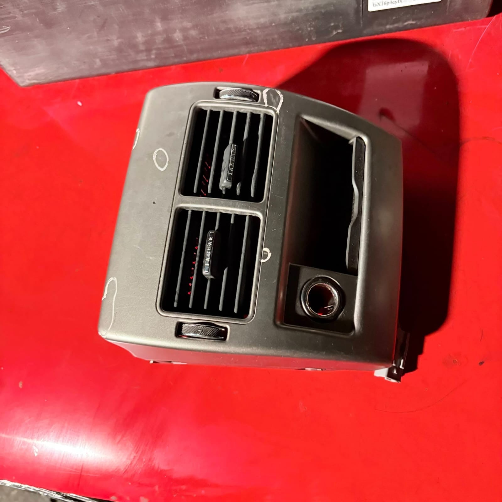 JAGUAR XF X250 2009 REAR AIR VENT GRILL CENTRE CONSOLE AX23-67846-A