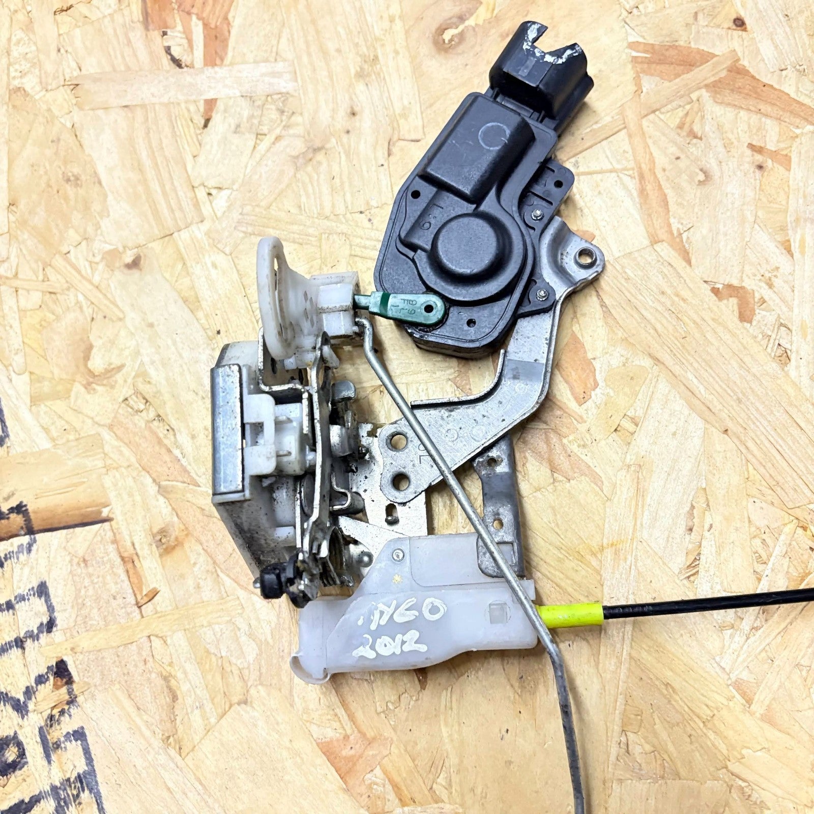 Toyota Aygo Mk1 2012 NSF Front Left Door Lock Latch Actuator Mechanism