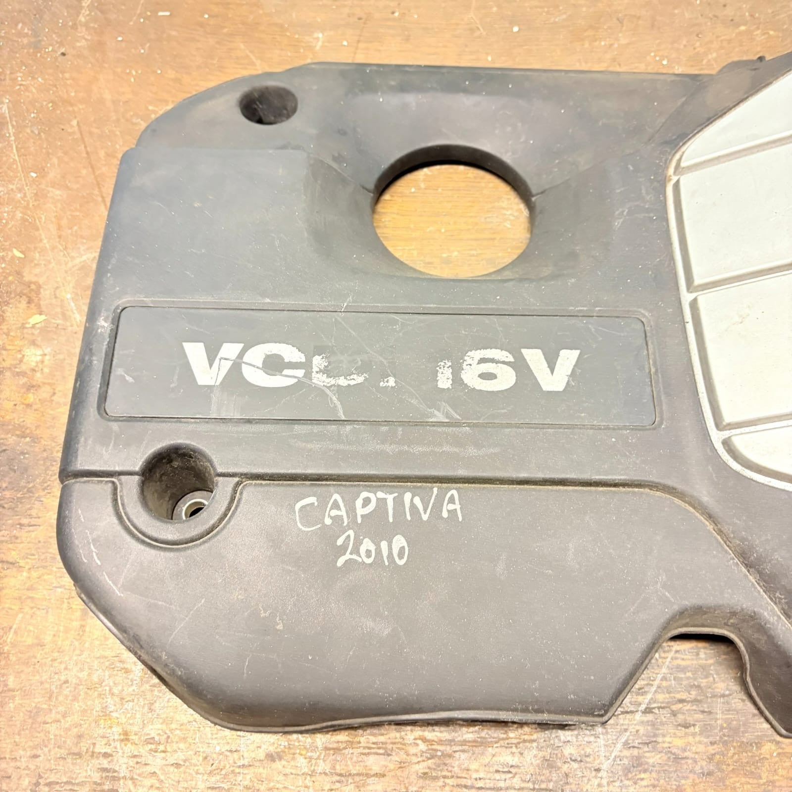 CHEVROLET CAPTIVA MK1 ENGINE COVER Z20S1 Z20DM 2010 96897629