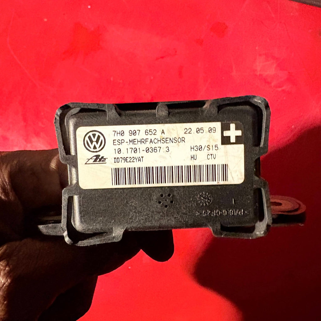 Porsche 2008 Yaw Rate Sensor 7H0 907 652 A