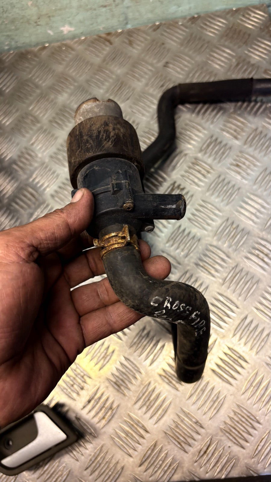 2004-2008 Chrysler Crossfire Auxiliary Water Pump