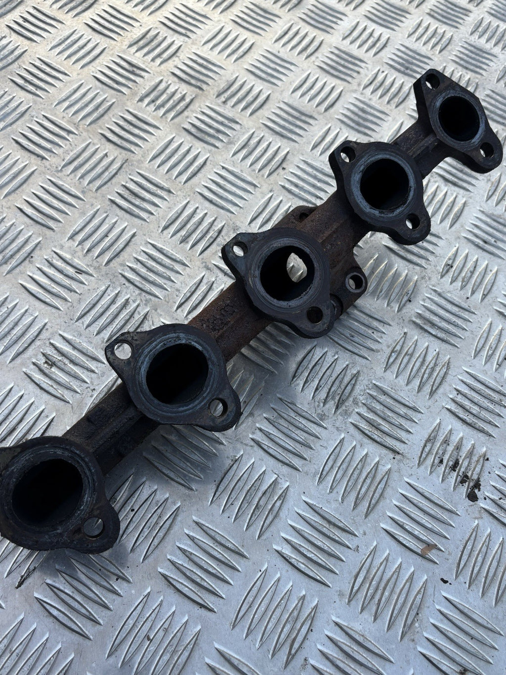 Ford Focus Mk3 Exhaust Manifold 1.6L Diesel 2011 12 13 14 PART