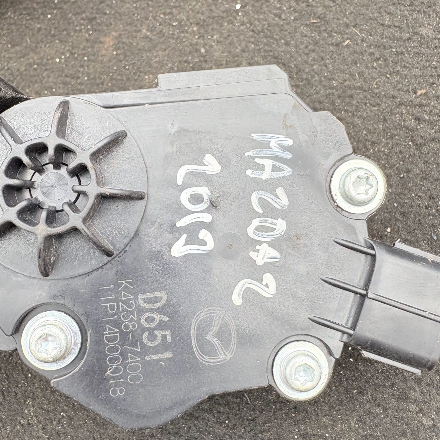 MAZDA 2 ACCELERATOR THROTTLE PEDAL 1.3 PETROL K4238-7400 (2013)