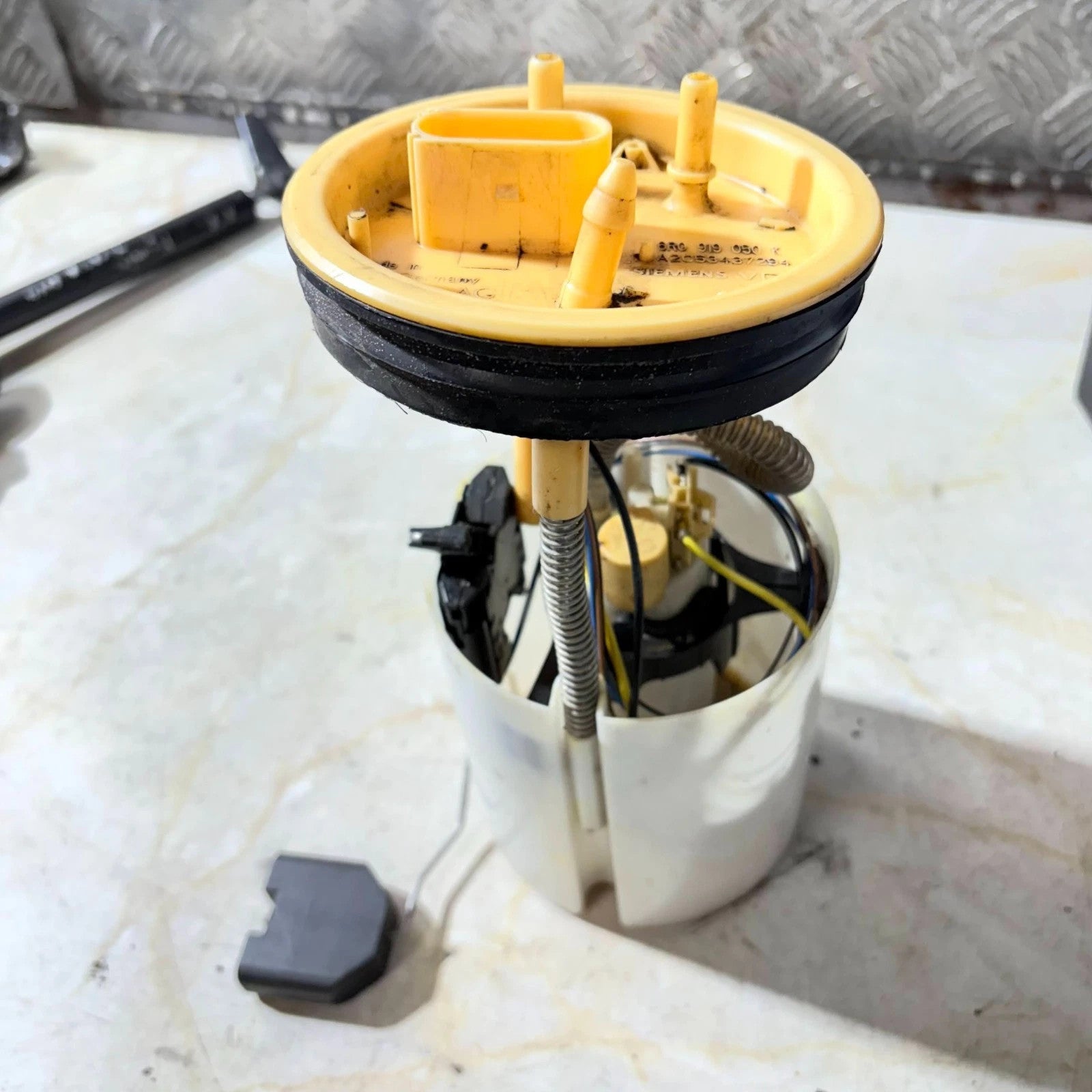 Audi A1 8X 2010-2018 Diesel Fuel Pump Sender Unit 6R0919050K