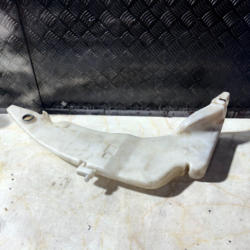 Ford Connect MK1 2002-2012 Windscreen Washer Bottle Tank & Pump 2T14-17618-AB